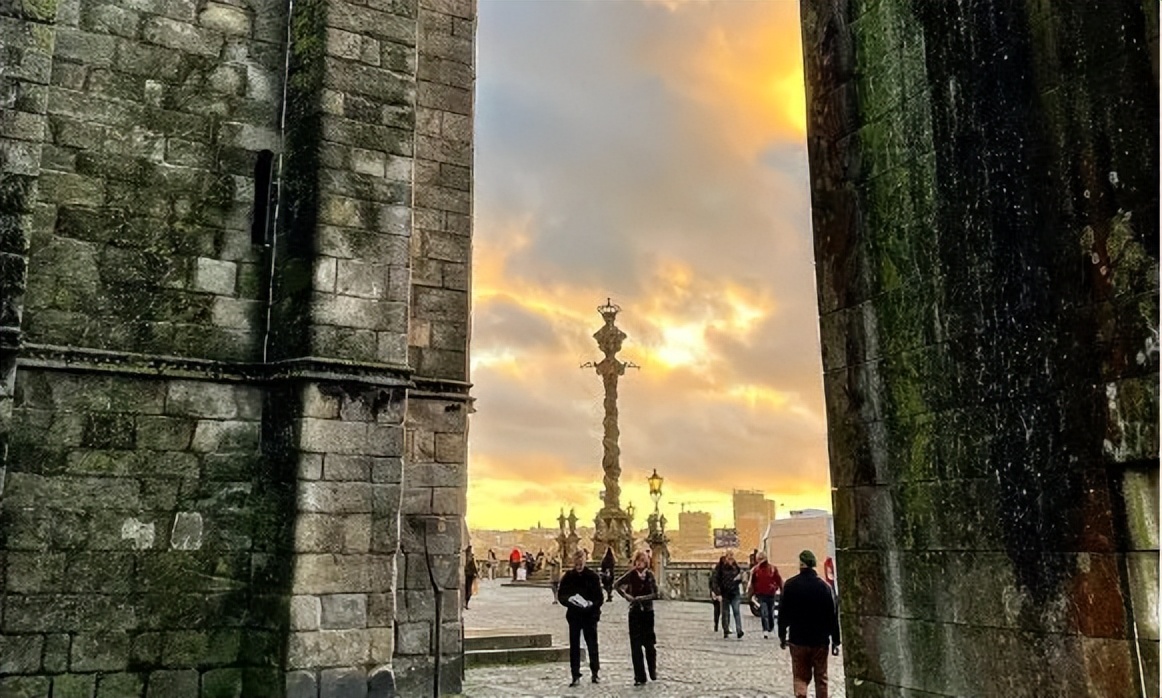 2023年葡萄牙购房移民多少钱？