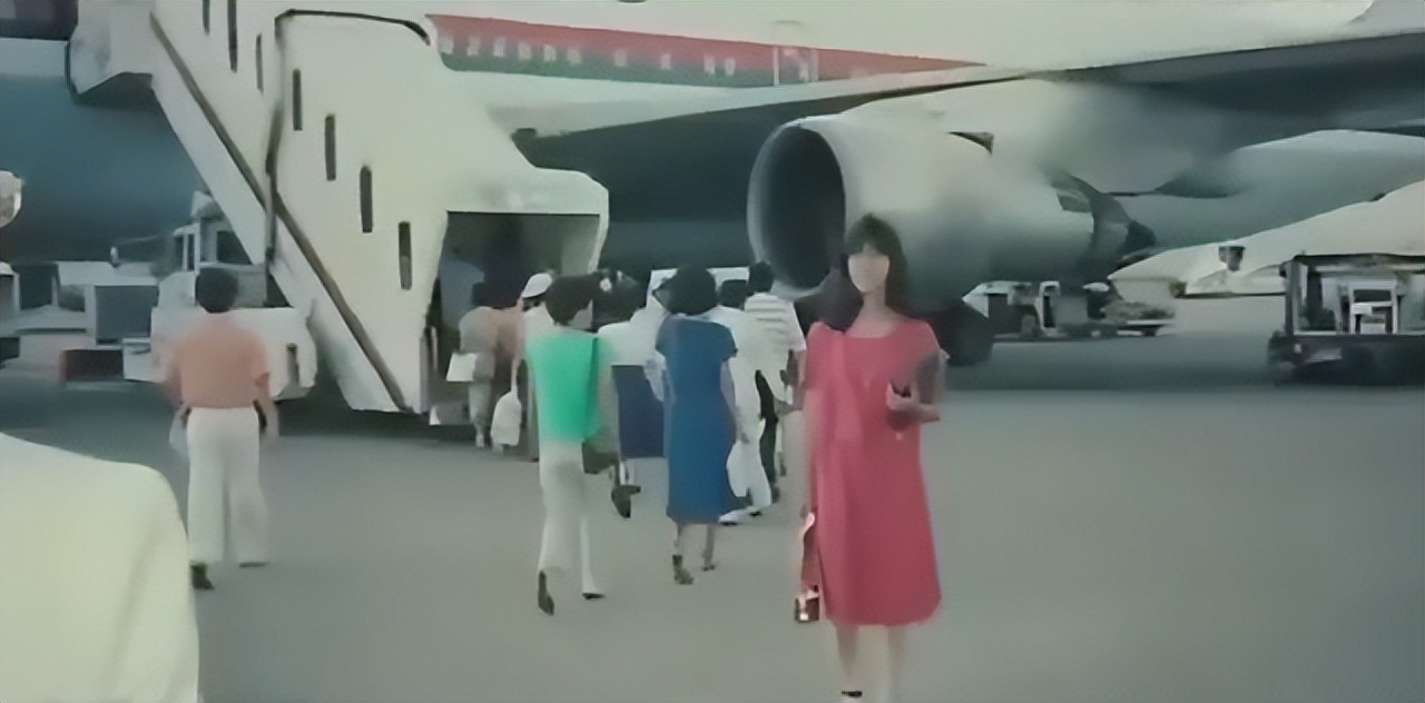 日航123空难4个幸存者还在吗,日航123空难真实视频