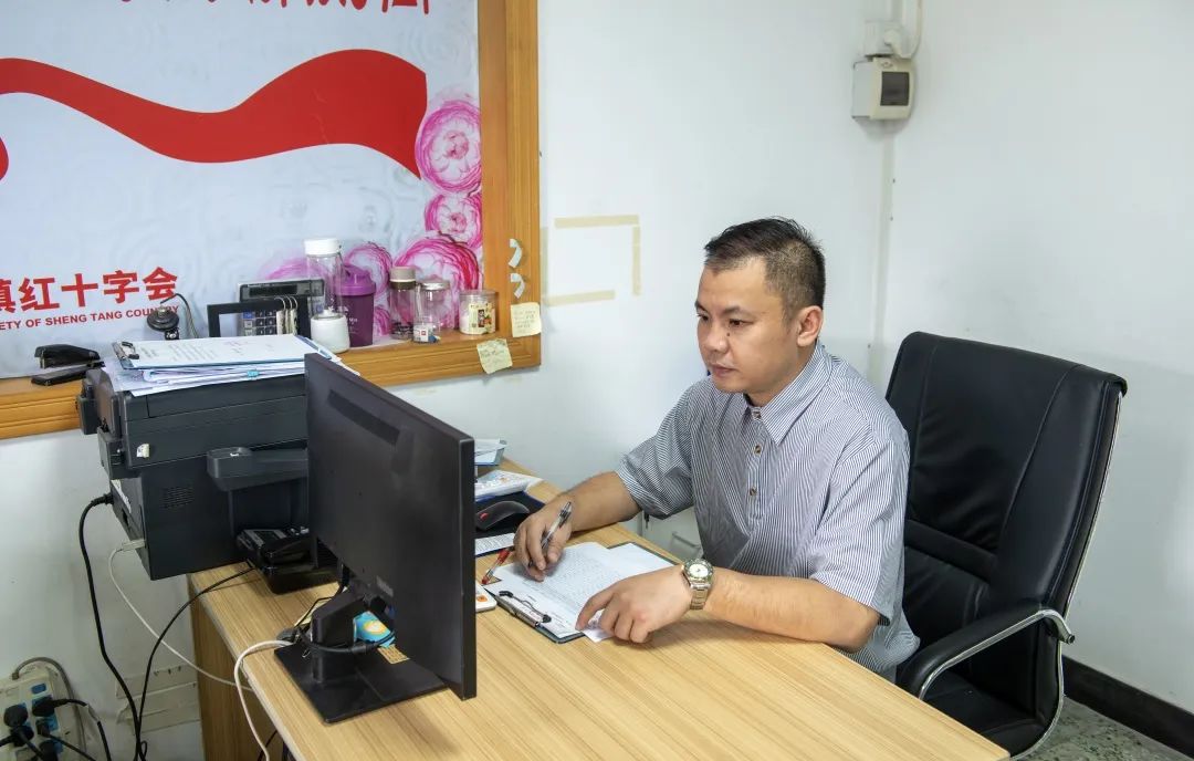 劳动工人最美,劳动最美工人