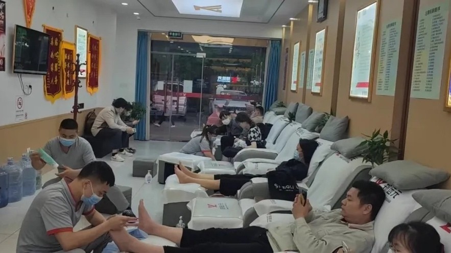 名人大咖刘强东白手起家,刘强东白手起家的两大思维