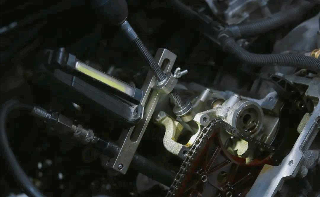 老款宝马730改新款全过程,12年40万公里宝马730翻新