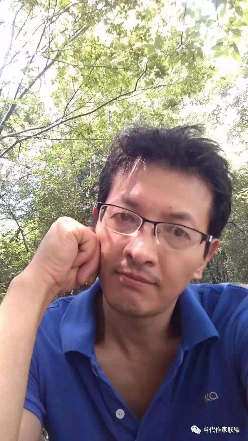 「当代作家联盟」王永跃散文《荷塘月色》2073期