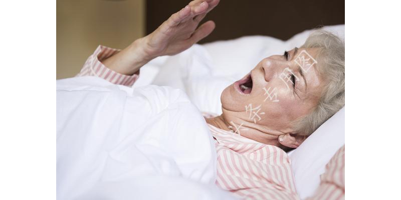 女人难受的时候男人会怎么安慰,女人难受的时候如何安慰