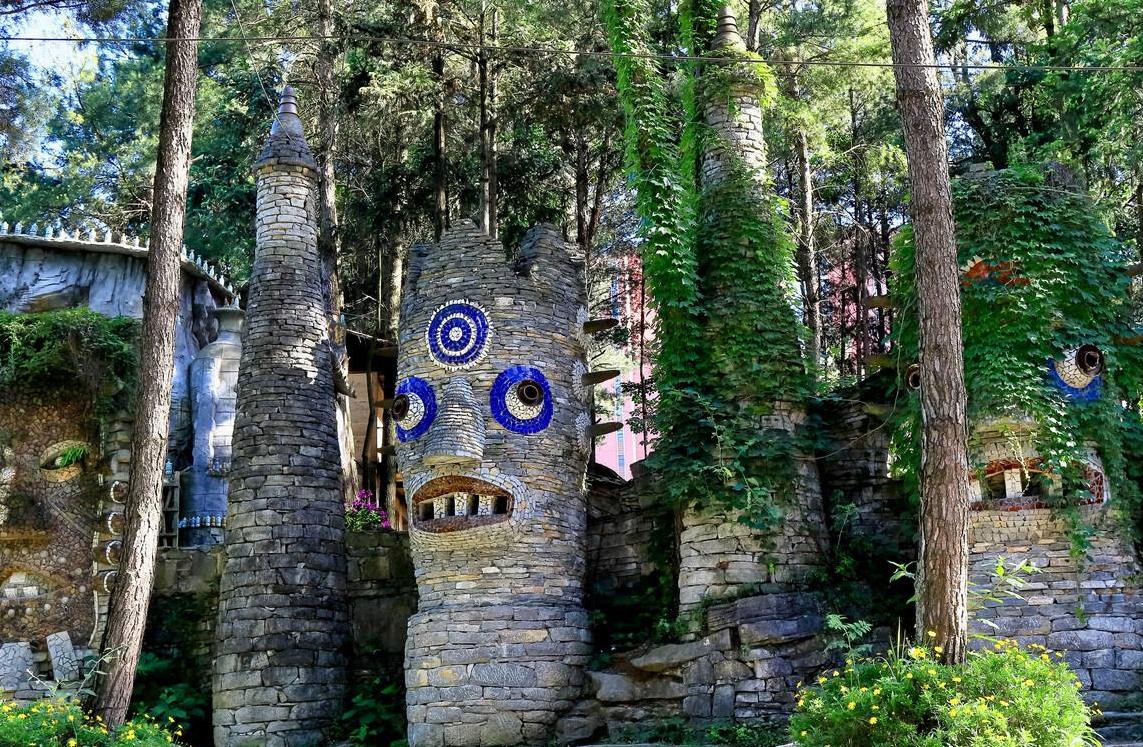 隐居深山的民间艺术家,艺术家隐居山野