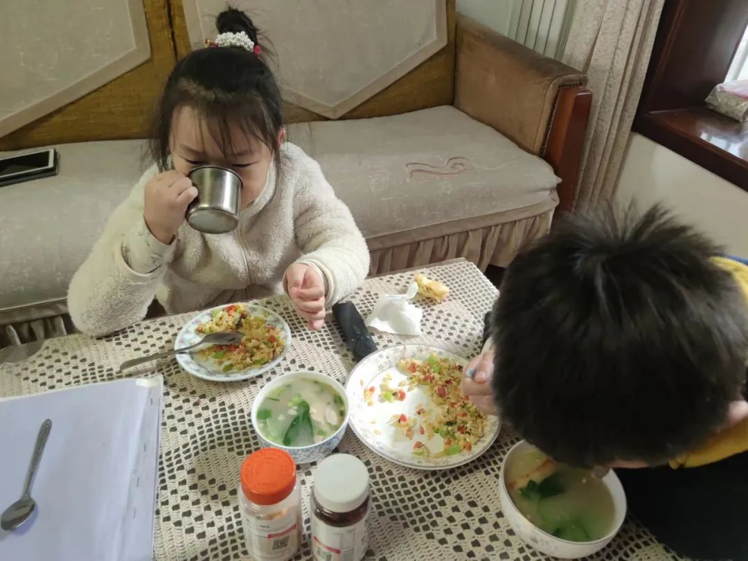 全家都阳了:我是工作株,妹妹是吃株+屁株,哥哥是欠株