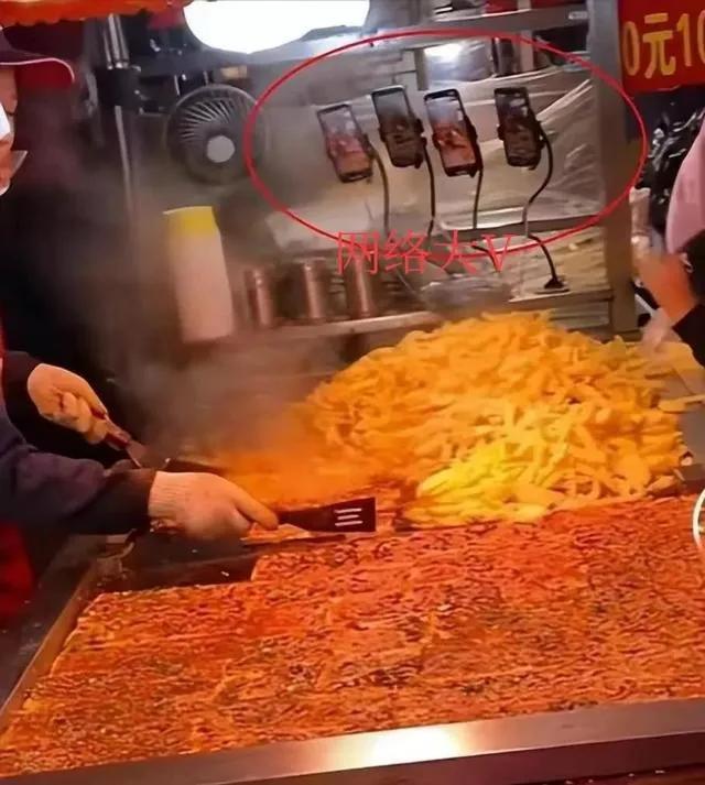 官媒遭遇“网暴”｜是脱离群众，还是撒播勤劳致富的希望呢？