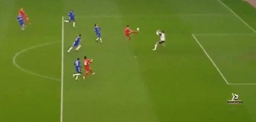 五大联赛首冠鹿死谁手,五大联赛首个失去冠军悬念