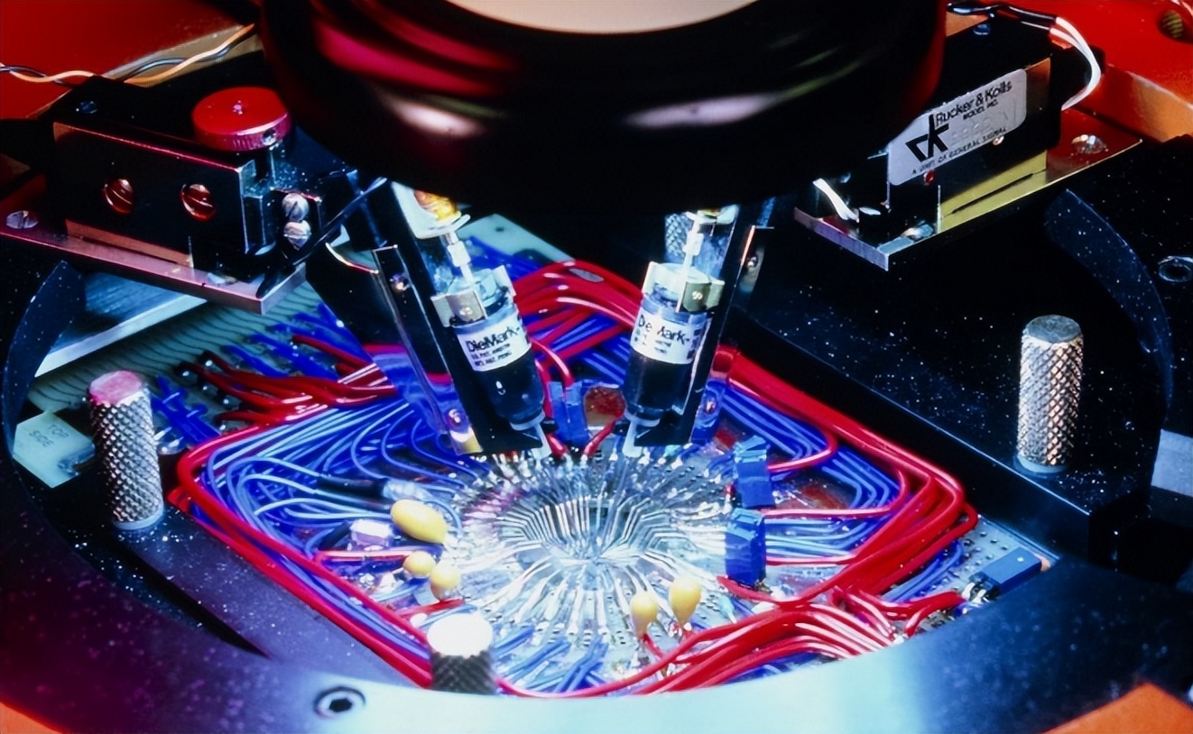 全球最大芯片设备企业,第一个市值破万亿的芯片公司