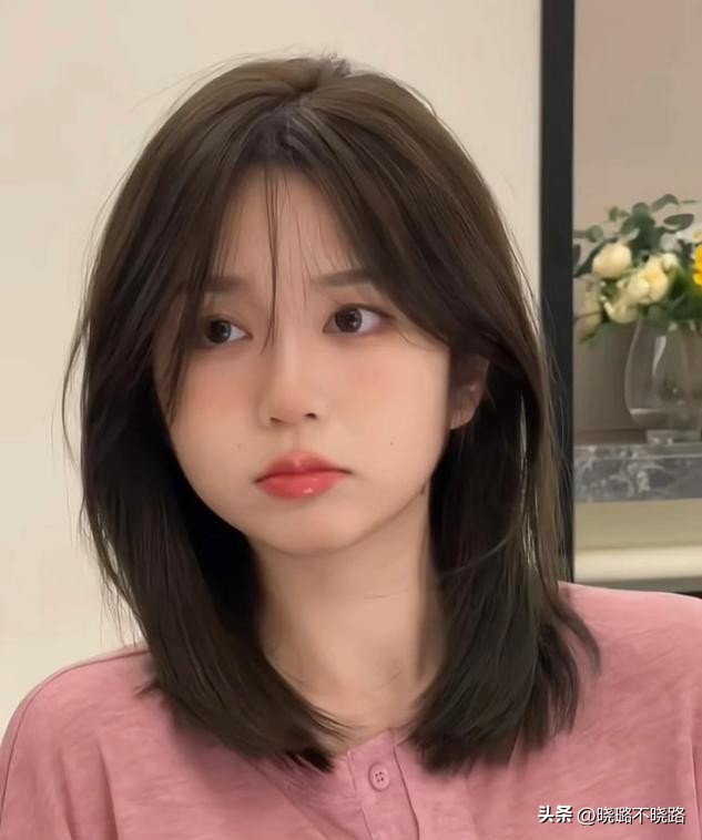 方圆脸型女生短发发型,方圆脸型适合什么发型