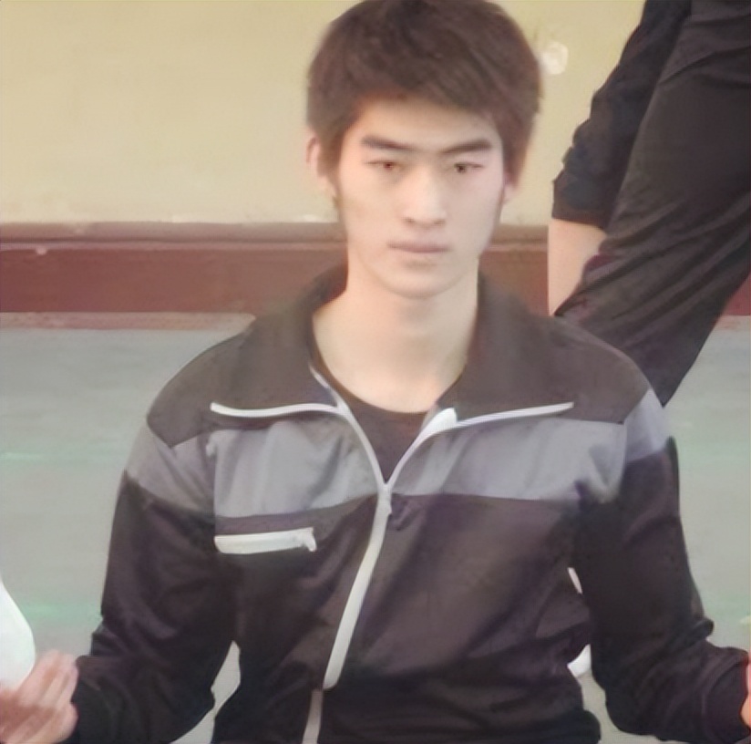 看完张翰做过的事，才知道他取代黄晓明，成为“油王”是众望所归