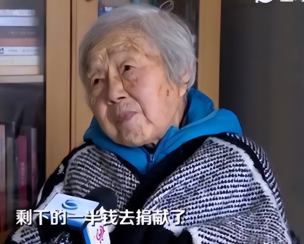 上海老太卖93套房,上海老人卖掉房产