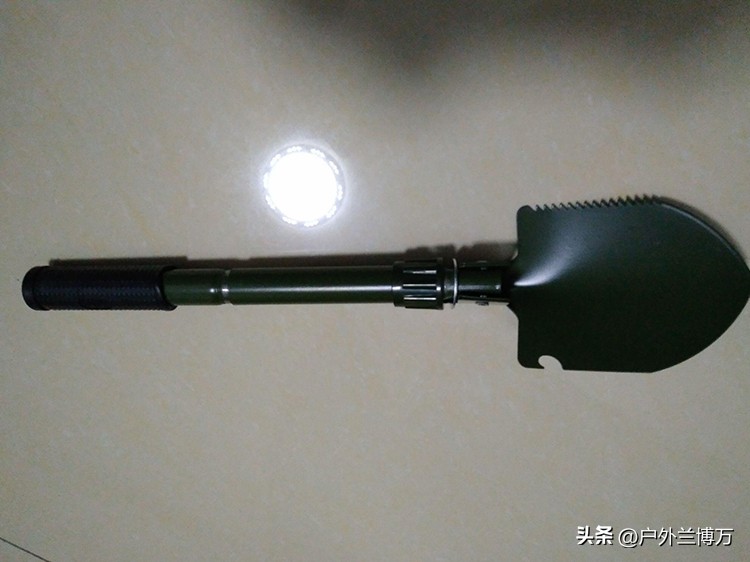 钓鱼基础用品有哪些,钓鱼必备用品有哪些