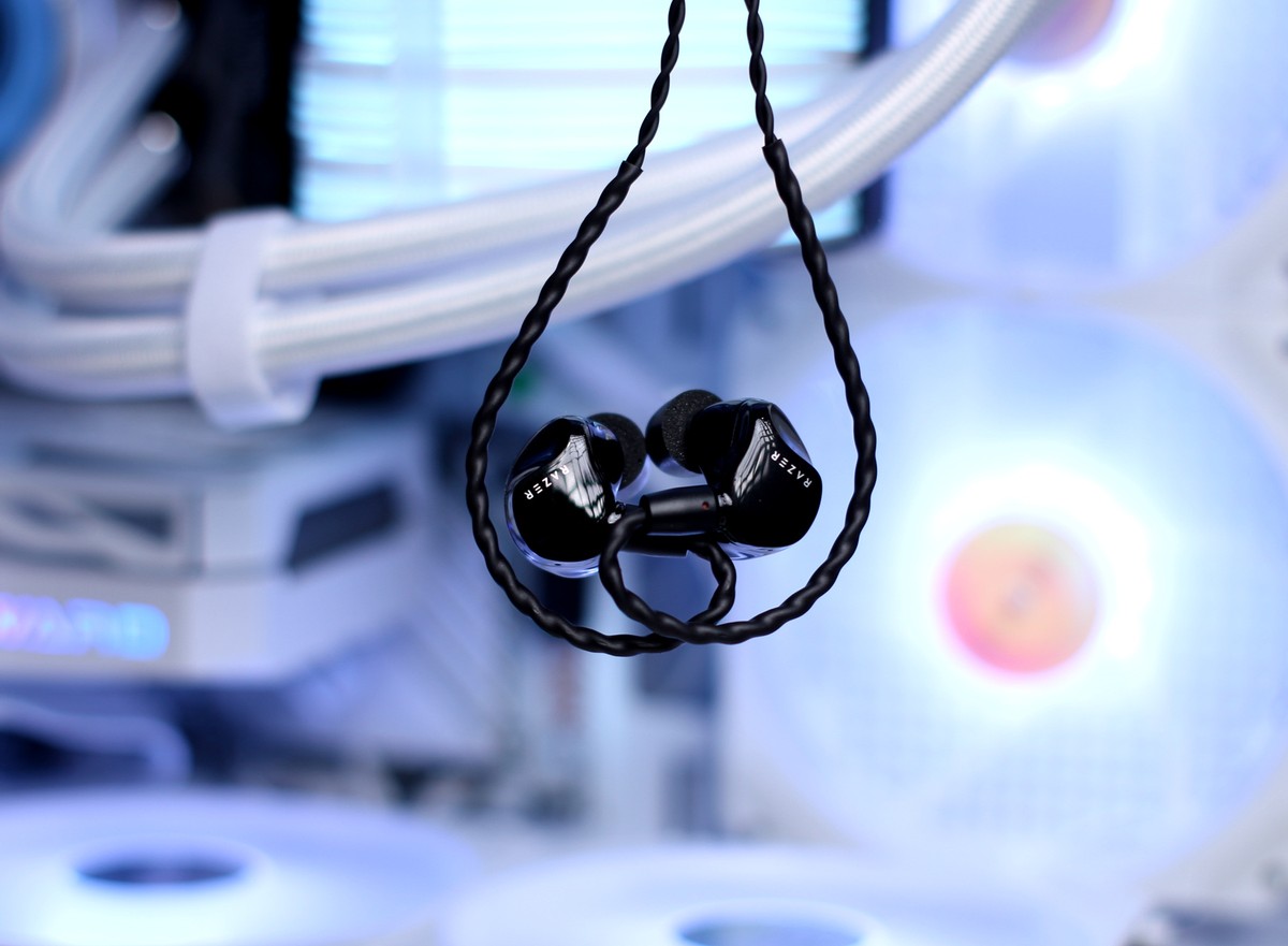 雷蛇耳机有线入耳式测评,舒适感强的hifi耳机