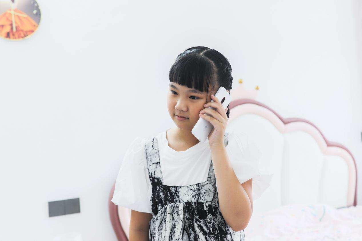 多亲手机f22pro安装应用,多亲f22pro安装手机卡