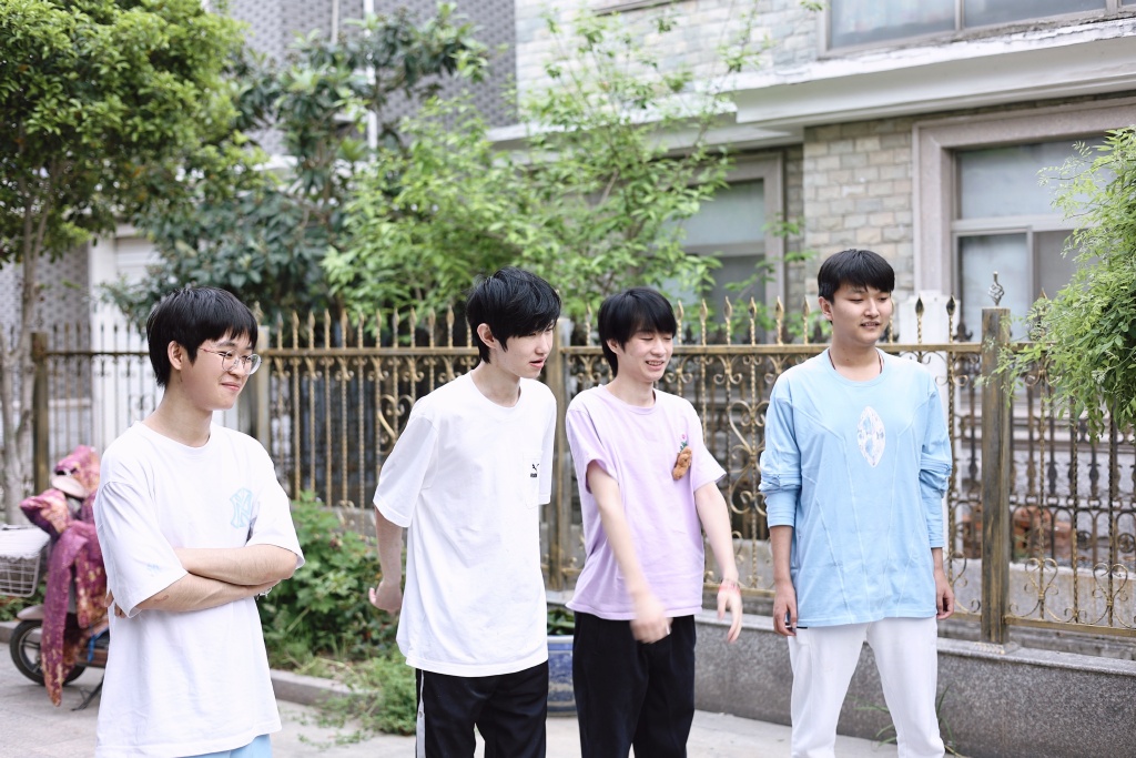 ag王者三连冠cfpls5赛季再次登顶,agcf八冠王各大主播