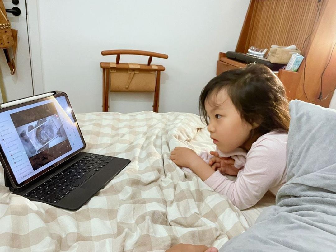 孩子经常提问我该怎么办,孩子问什么都不说怎么沟通