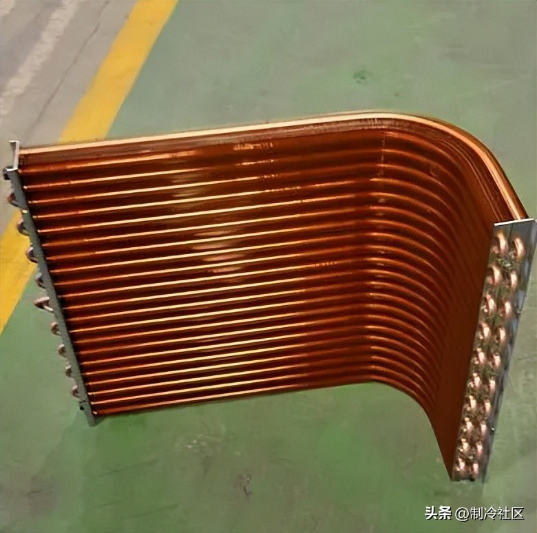 客厅35平方用几匹空调,客厅80平方空调应该几匹