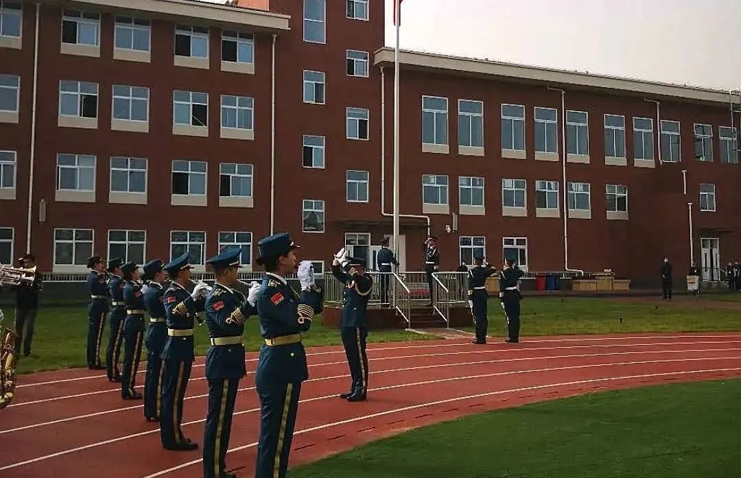 海淀教科院未来实验学校,未来的学校的学校长什么样
