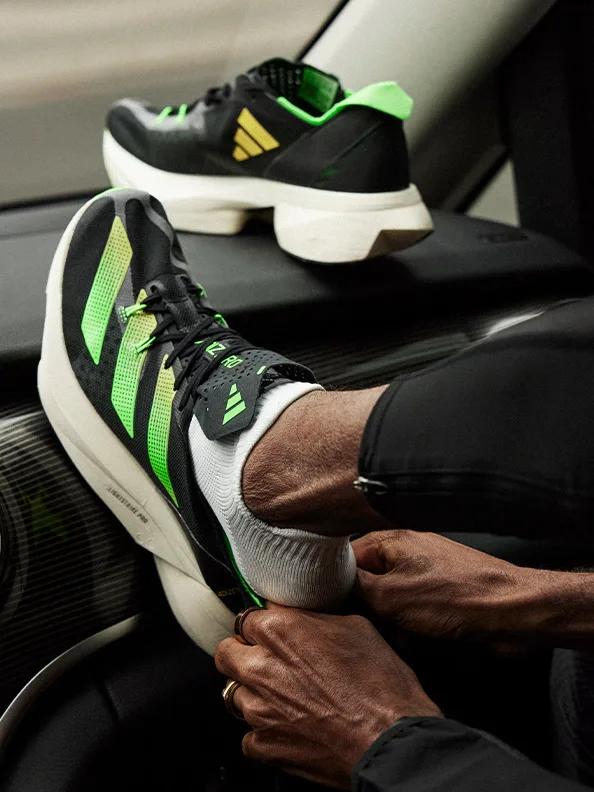 adidas的鞋子有瑕疵正常吗,adidas质量问题