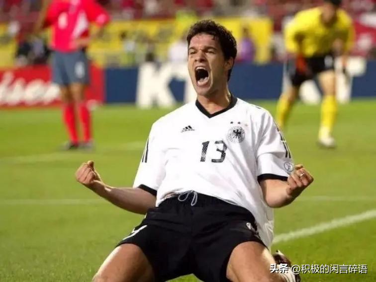 世界十大足球传奇,世界上有哪些传奇足球巨星