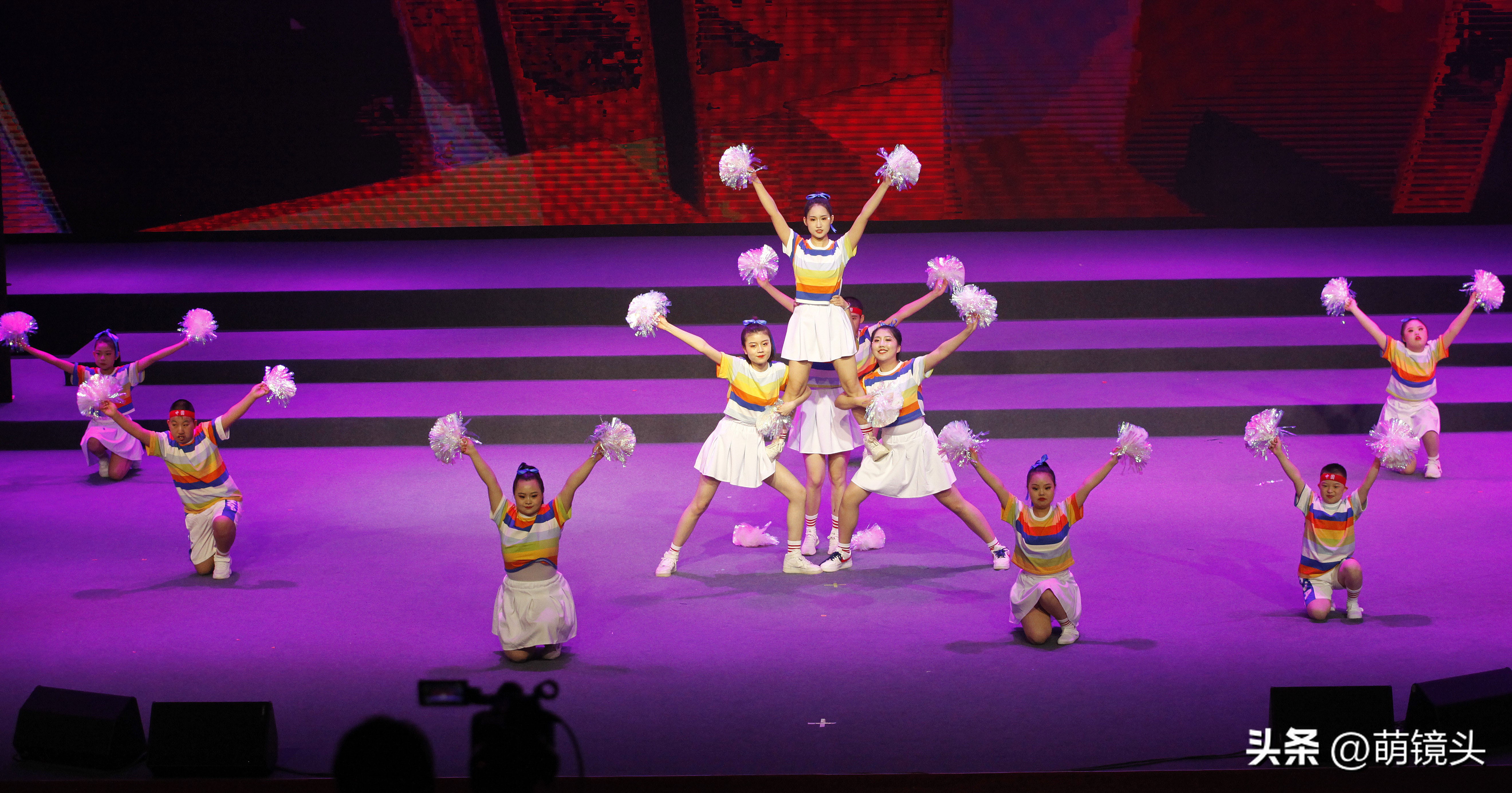 “特奥万里行我们都是好朋友·融合艺术汇”演出活动在西安举行