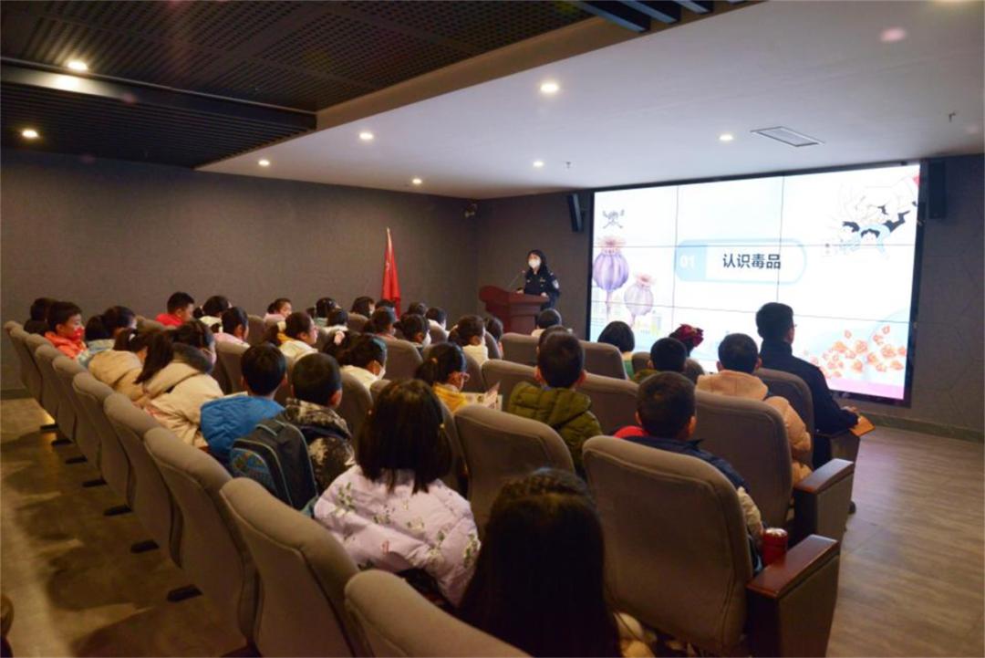 青春不唱“毒”角戏大渡口“阳光少年团”禁毒小讲解员火热招募中！