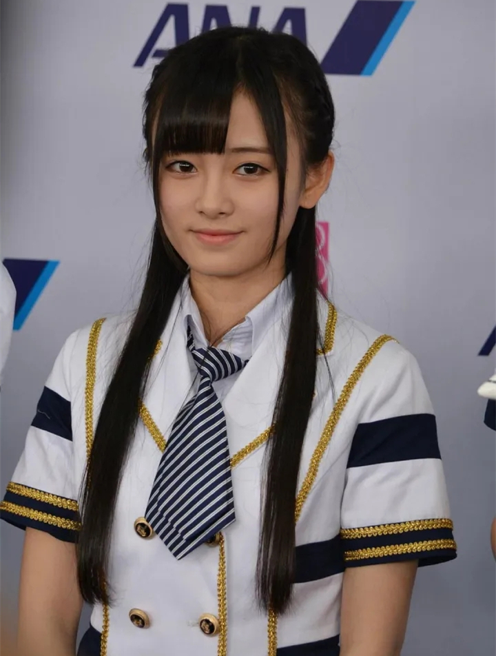 从“相貌平平”到千娇百媚，这7位女星的脸，前后差距让人破大防