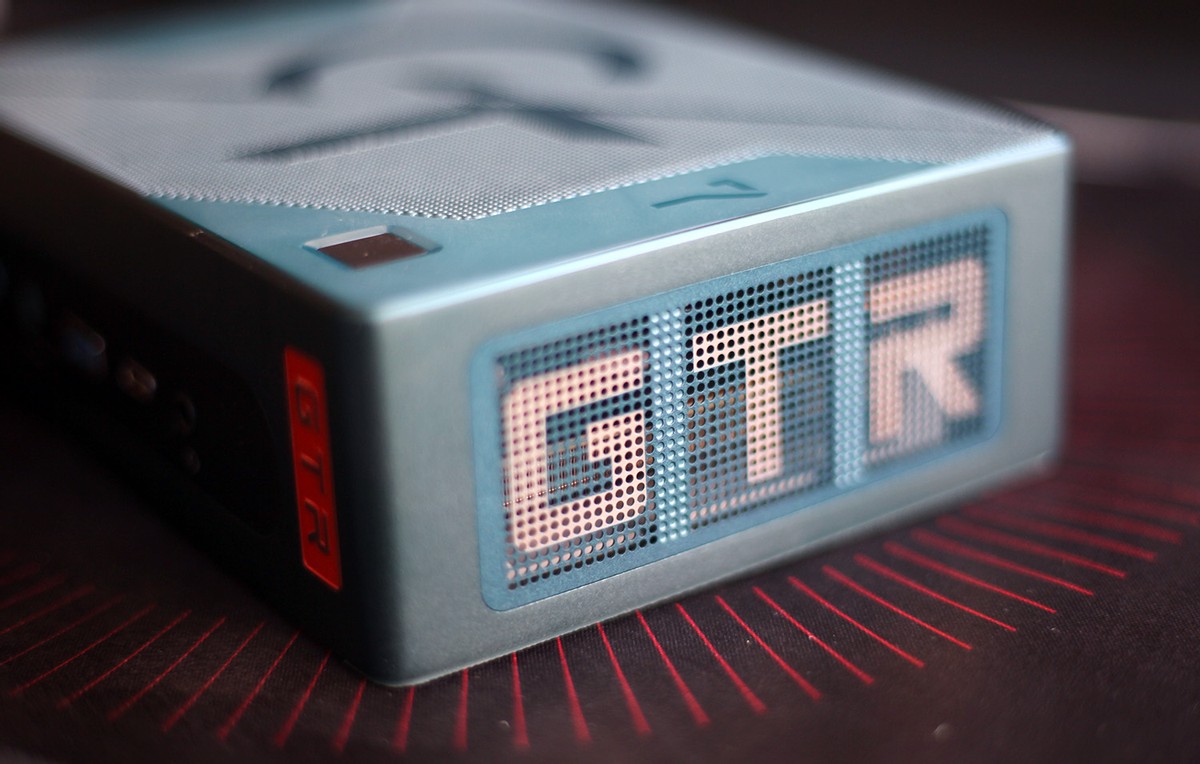 光追主机显卡推荐,零刻gtr77840hs65w迷你电脑主机