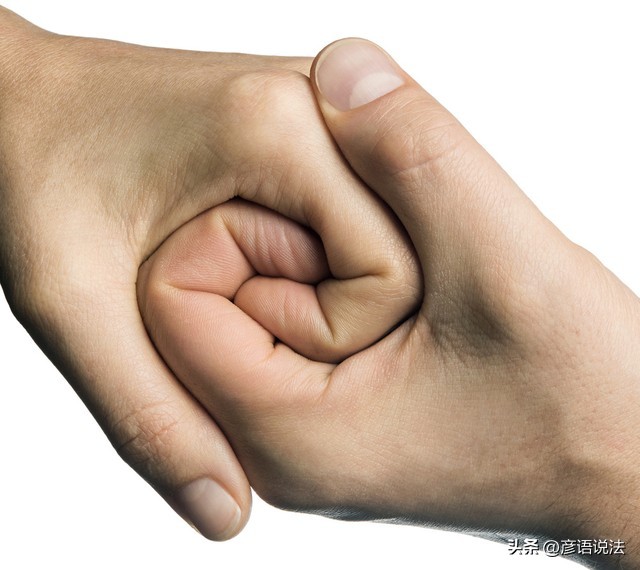 男子捡手机还给女子被索赔,老人捡到手机索要5000块后续