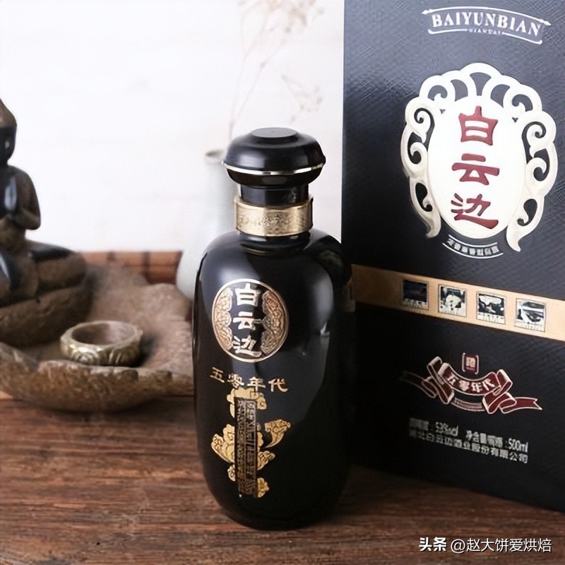 科技与狠活，一桶清水几分钟调制陈年佳酿，大牌白酒造假重灾区