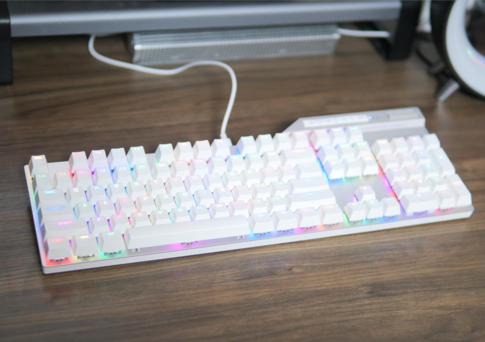 雷柏机械键盘v700rgb测评,雷柏V700DIY机械键盘评测