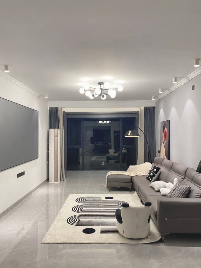 踢脚线如何选择比较实用,踢脚线怎么选才不会被坑