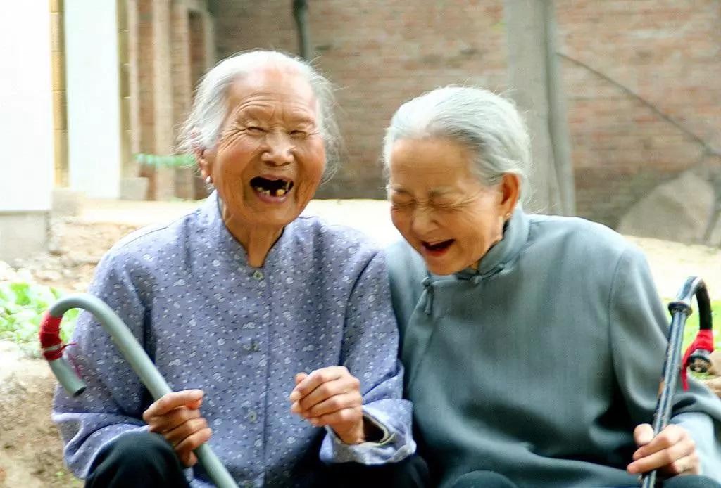 村中老话：“人过七两，富贵来寻”，究竟是啥意思？有道理吗？