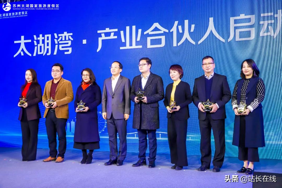 鍔ㄨ兘婢庢箖椤圭洰,鍔ㄨ兘婢庢箖澶滈棿缁忔祹