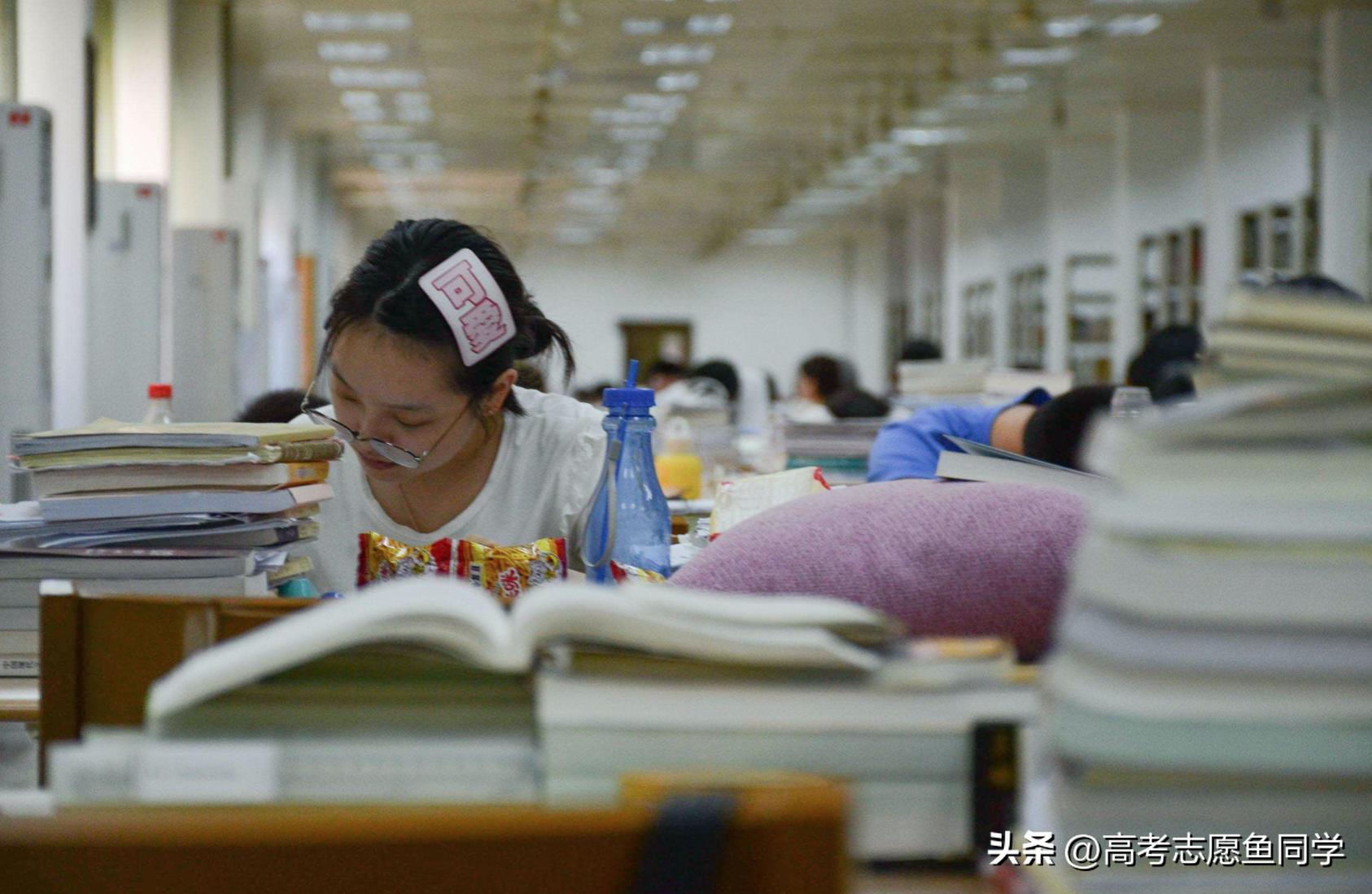 2023女生就业前景好的专业推荐,2023年高考适合女生专业推荐