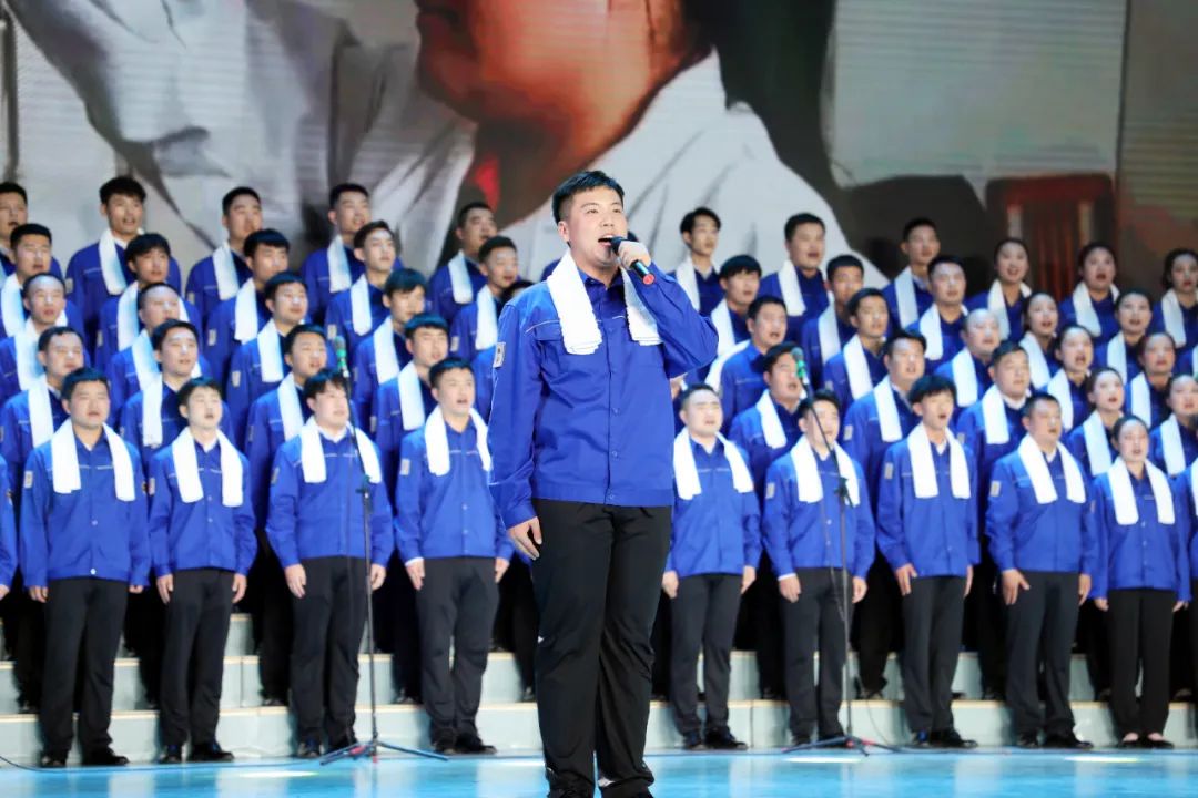 奋进新征程海化*党**旗红——山东海化集团举行庆祝中国*产党共**成立102周年职工文艺演出