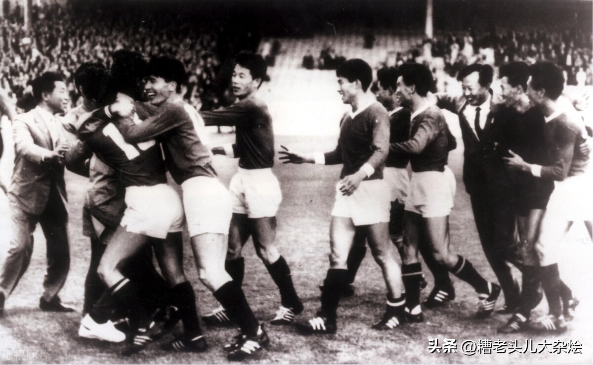 世界杯大冷门亚洲第一踢疯,世界杯十大惨案分析