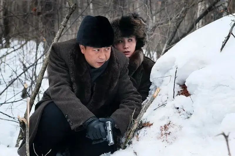 王志文和靳东最新的谍战片,王志文靳东最新电视剧北京电视台