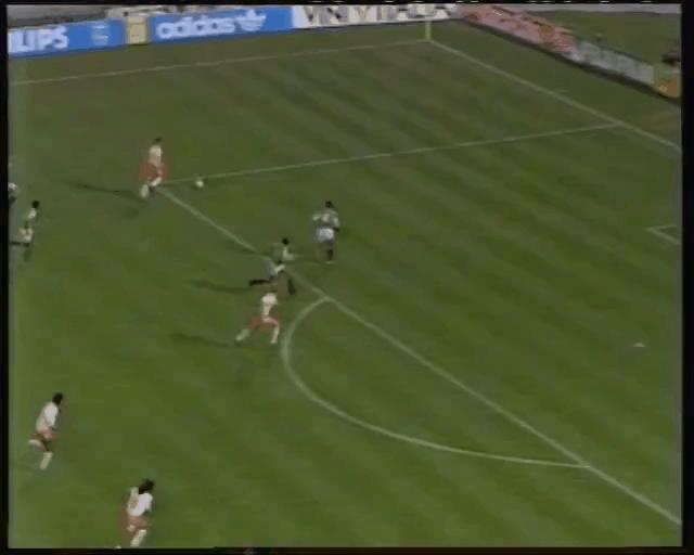 世界杯荷兰德国恩怨,世界杯荷兰历史12年冲突