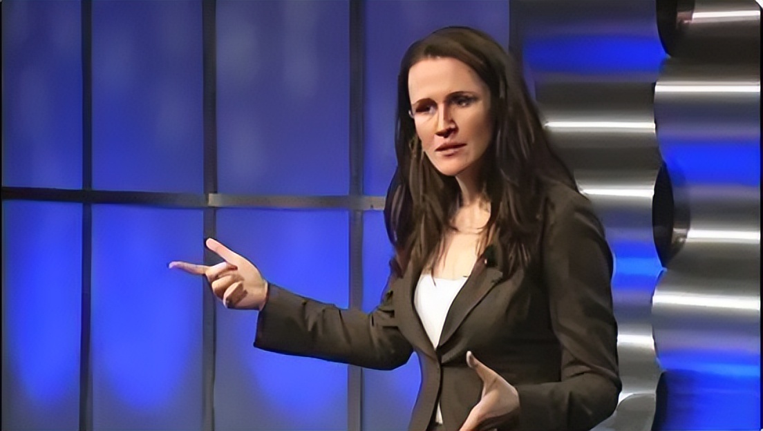 莉丝默里演讲中英文稿对照,风雨哈佛路莉丝默里现在在做什么