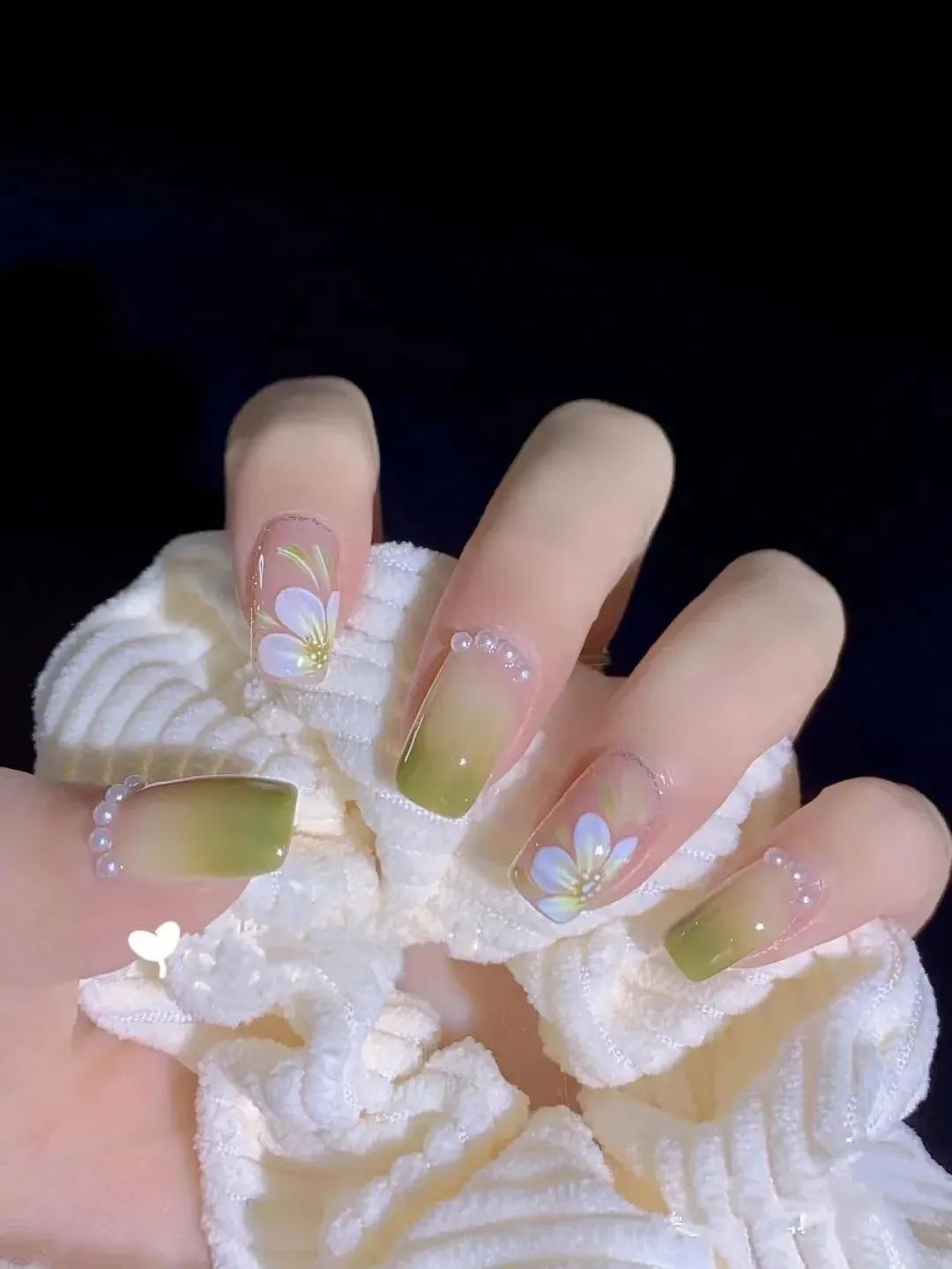 沈阳美甲化妆技术培训学校推荐,沈阳美甲高级感