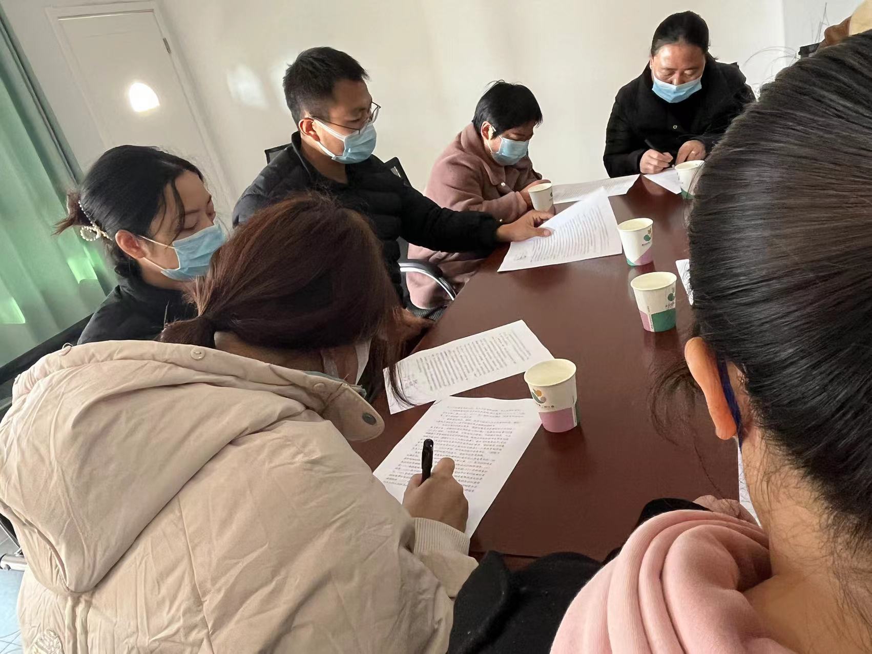 小手拉大手疫情防控红领巾小讲堂,小手拉大手抗疫全家福主题活动