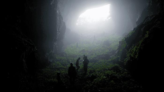 他在贵州租下200亩山谷，95后纷纷投奔：过不花钱的日子，很快乐