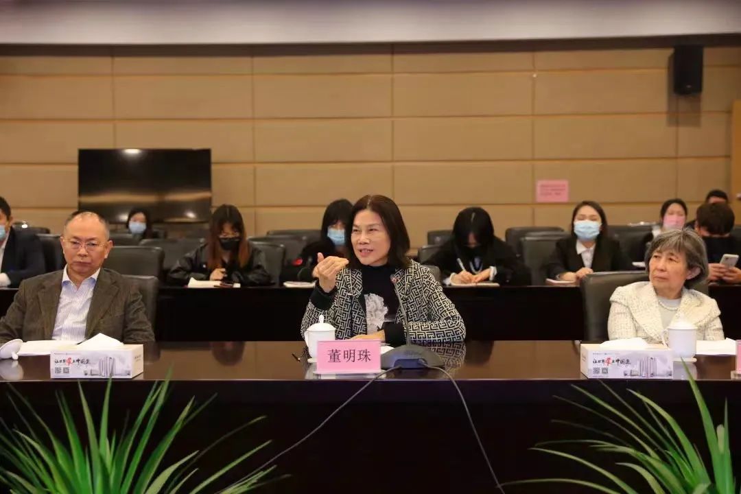 高票通过！董明珠连任格力电器董事长兼总裁