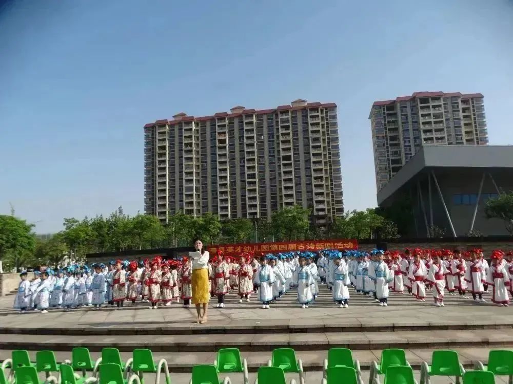 澧县桃小锦绣幼儿园招生简章,英才幼儿园招生简章