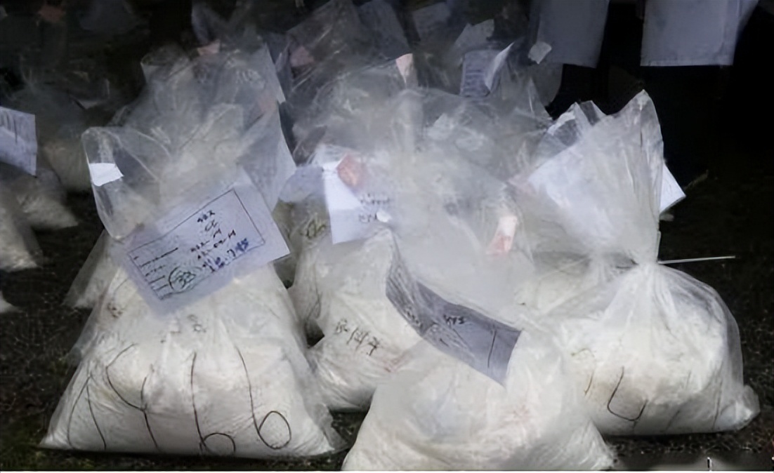 刘招华：制毒31吨狂赚数千万，暴露后骑3小时自行车轻松离开广州