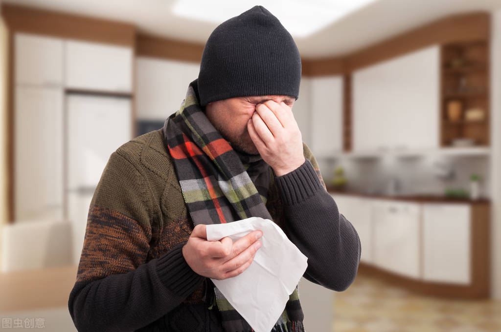 有喷嚏流鼻涕,有鼻涕打喷嚏咽干是什么感冒