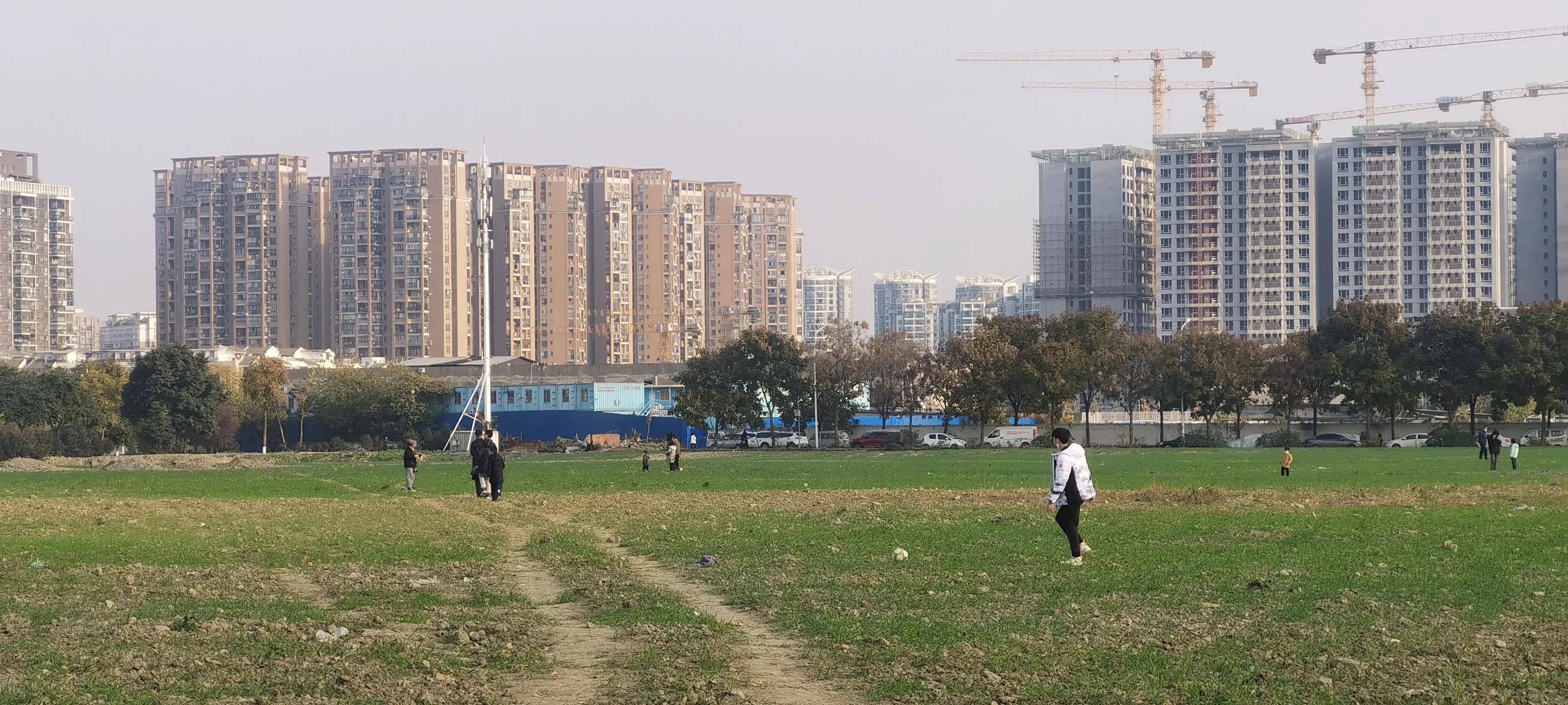 为文明社会添砖加瓦,文明社会任重而道远