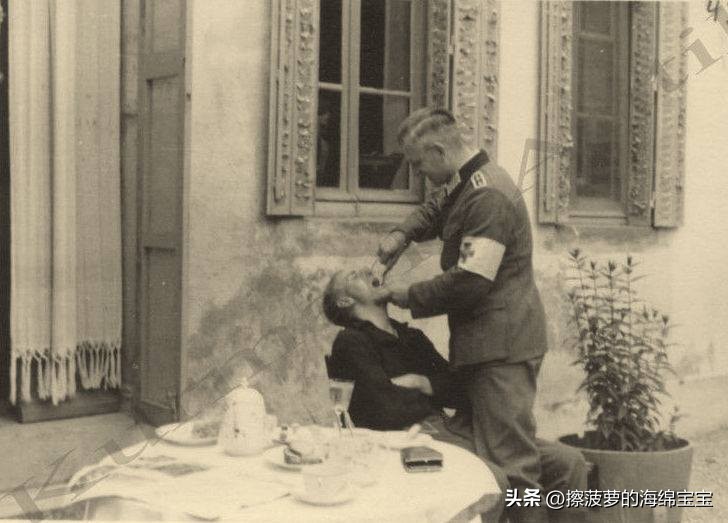 二战德国国防军医疗兵军衔标志