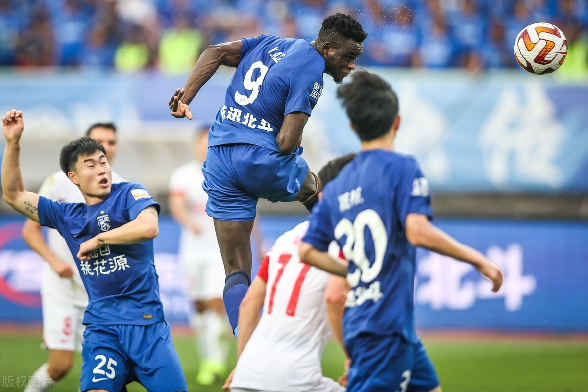 成都蓉城客场3比3绝平武汉三镇,武汉三镇对成都蓉城现场直播